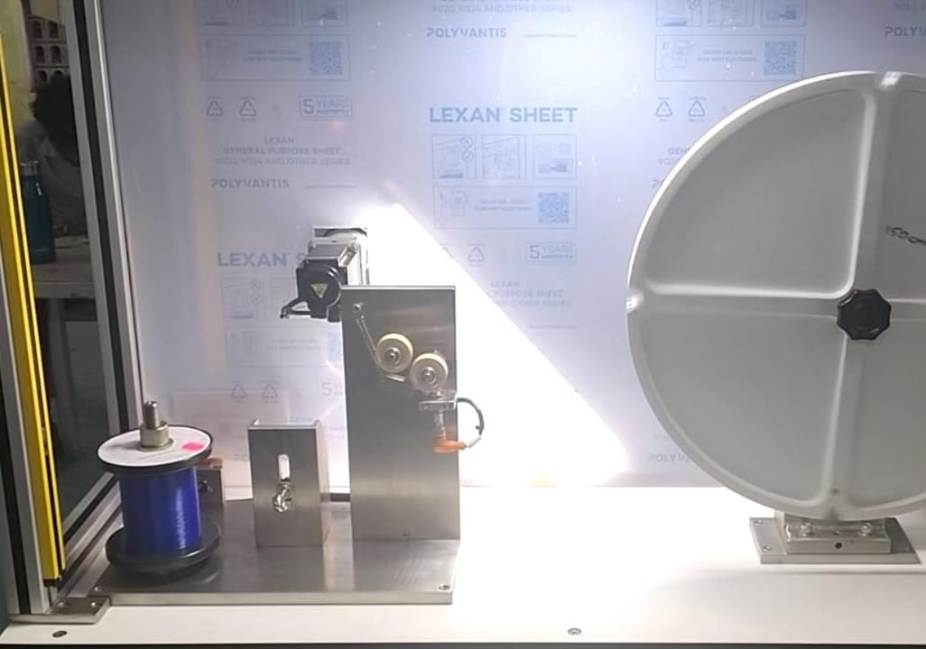The suture thread winding SPM installed inside a cleanroom